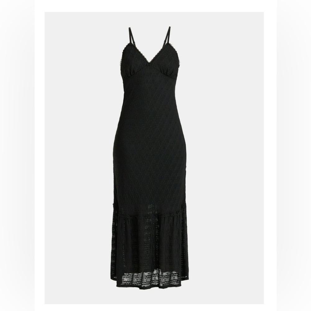 No Boundaries Black Textured Top